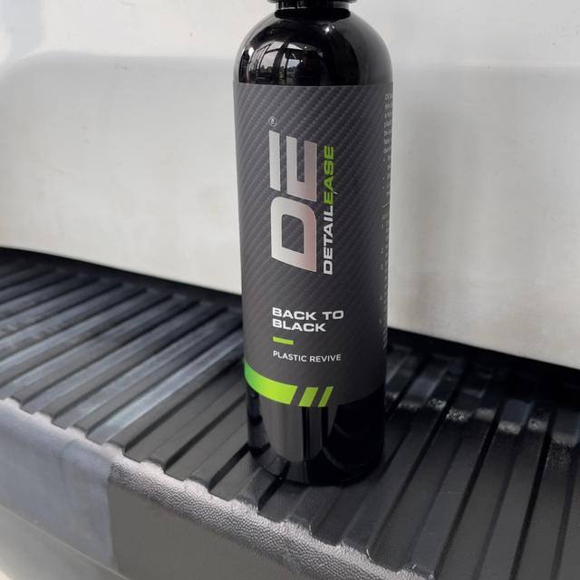 Back To Black - Plastic Revive Kit