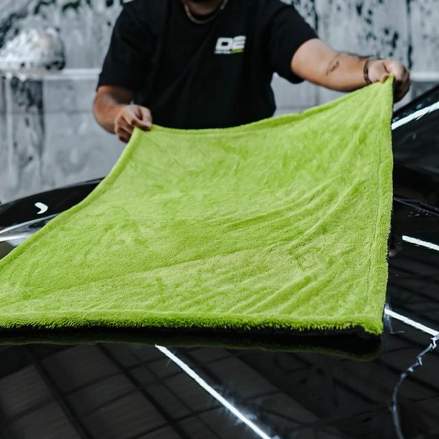 Twisted Loop Drying Towel